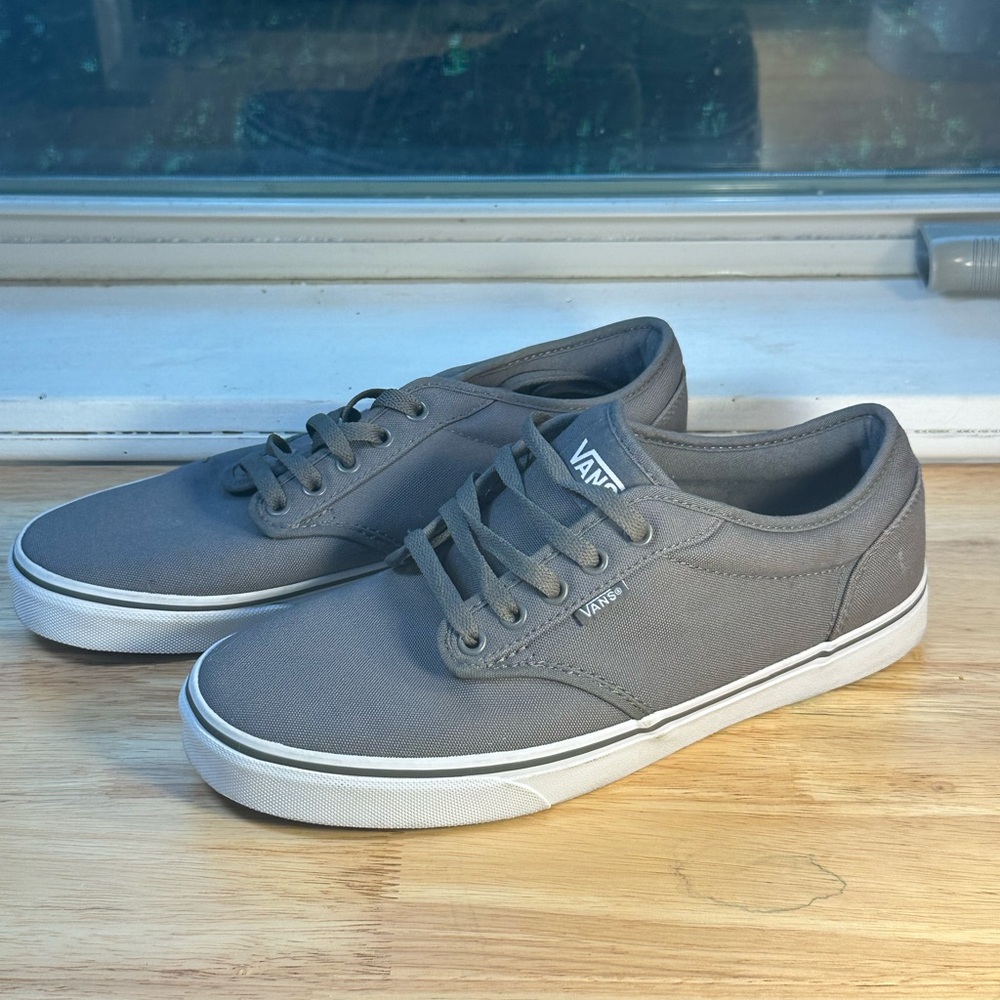 Vans Gray Sneakers Classic Skate Style 9.5 never worn